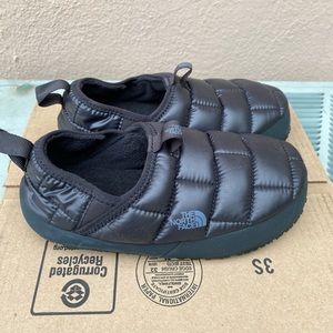 The North Face slippers kids 4